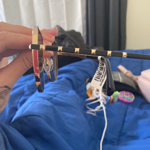 Brand New Valentino Sunglasses - Picture 2 of 4